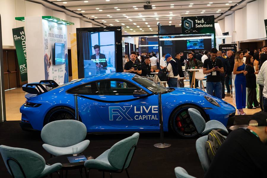 أرضية FX Expo Medellín مايو 2025